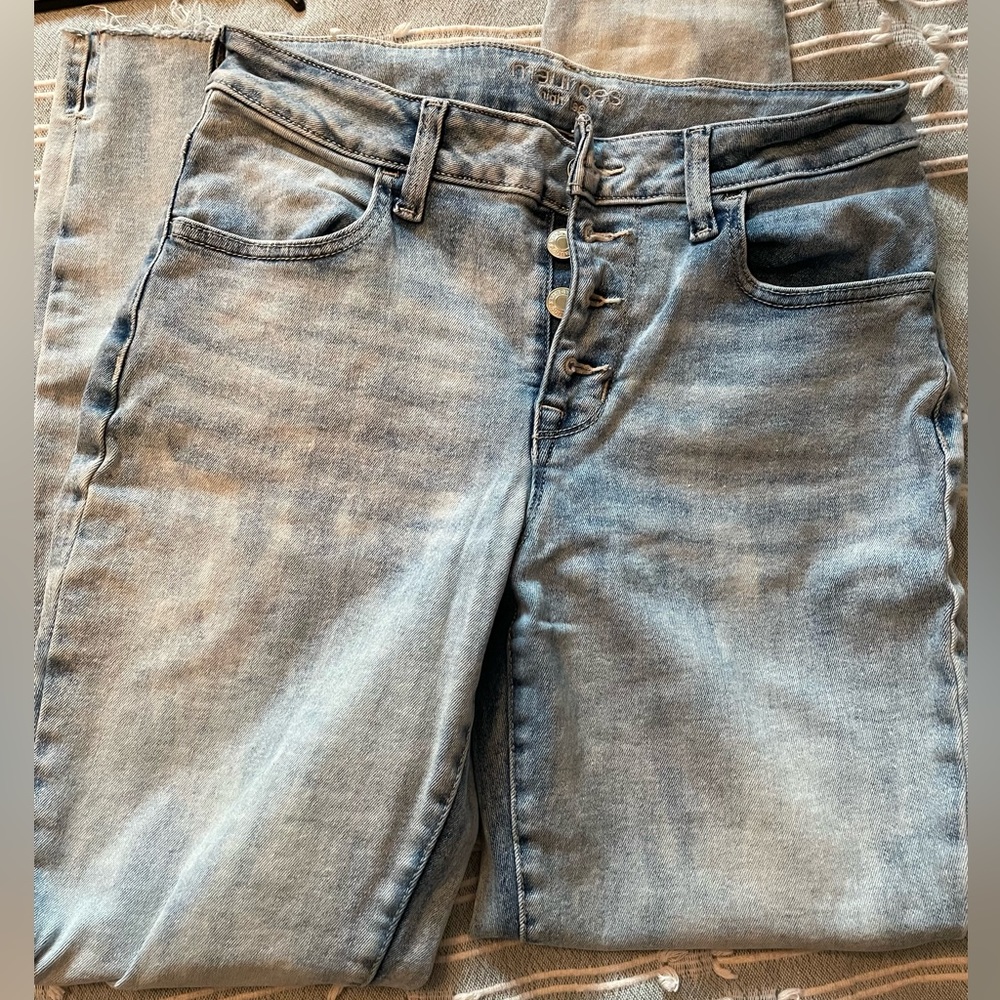 Maurice’s high rise button fly skinny jeans